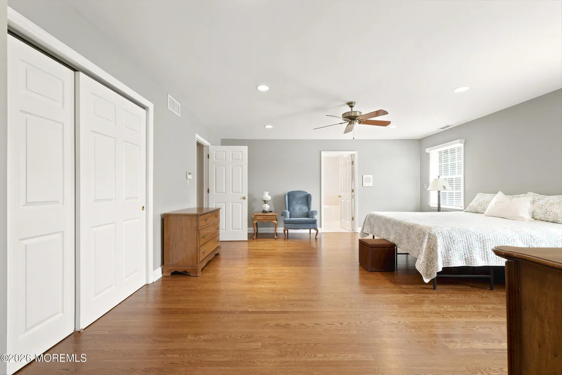 Photo of 335 Ticetown Road