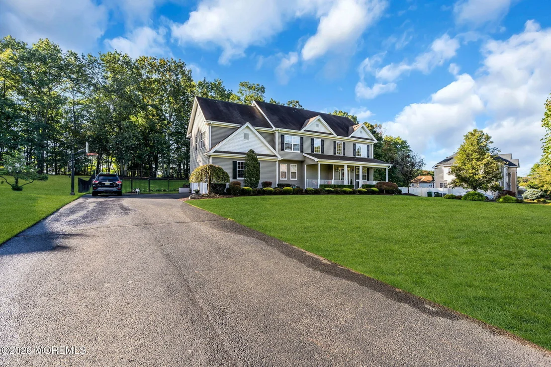 Photo of 15 Greenwich Drive