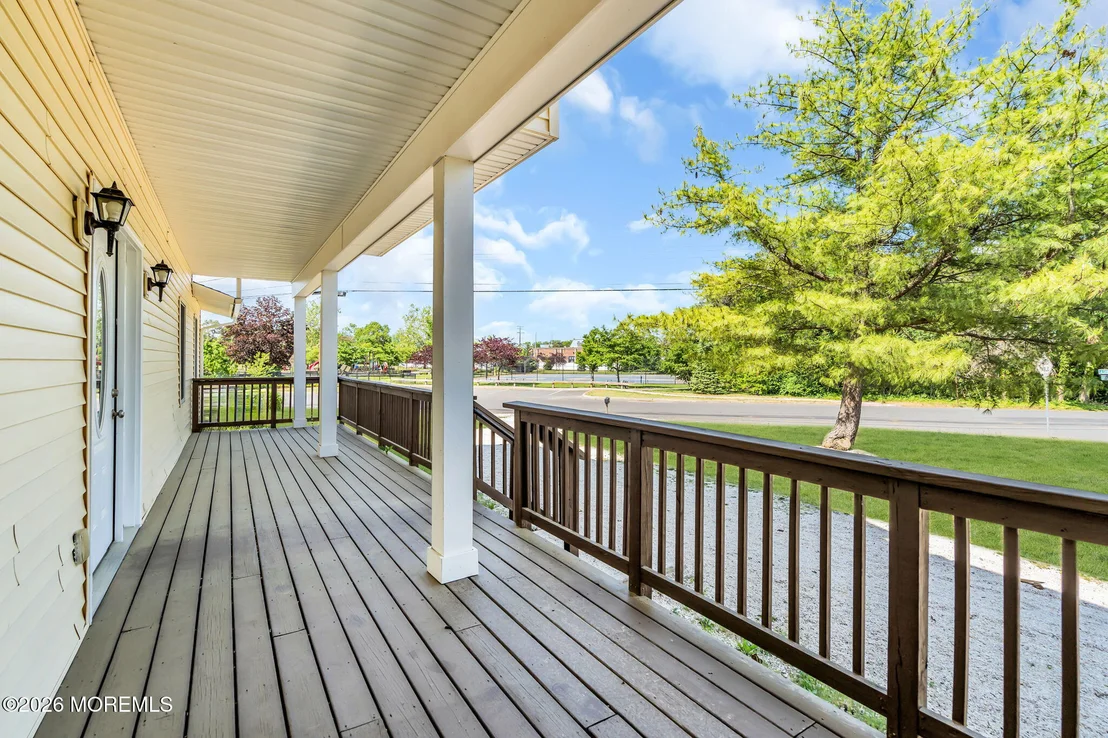 Photo of 60 Ashwood Drive