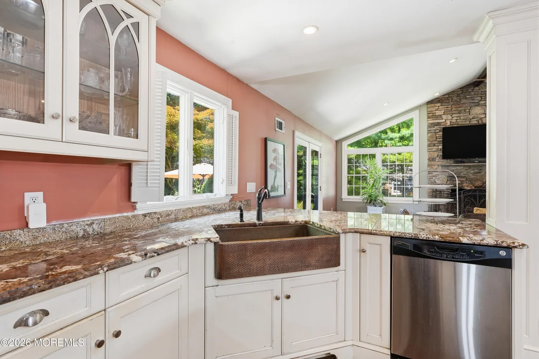Photo of 558 Green Lane