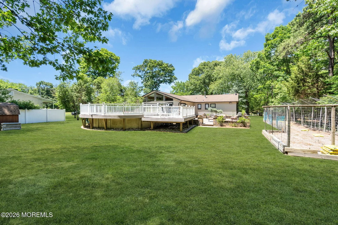 Photo of 819 Harmony Road