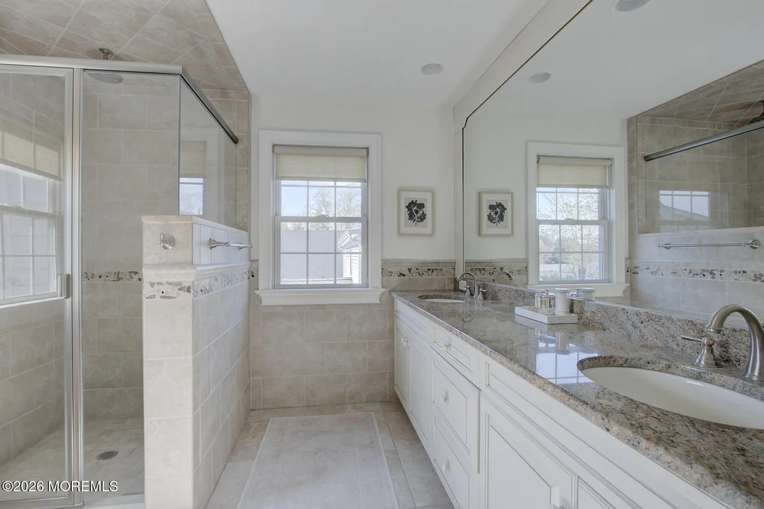 Photo of 42 Forrest Avenue