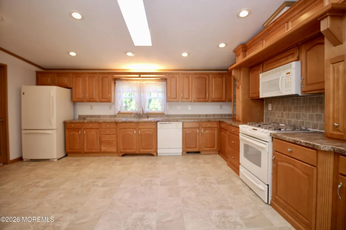 Photo of 44 Silvermeade Drive