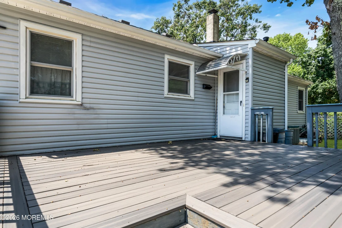 Photo of 416 Macarthur Drive