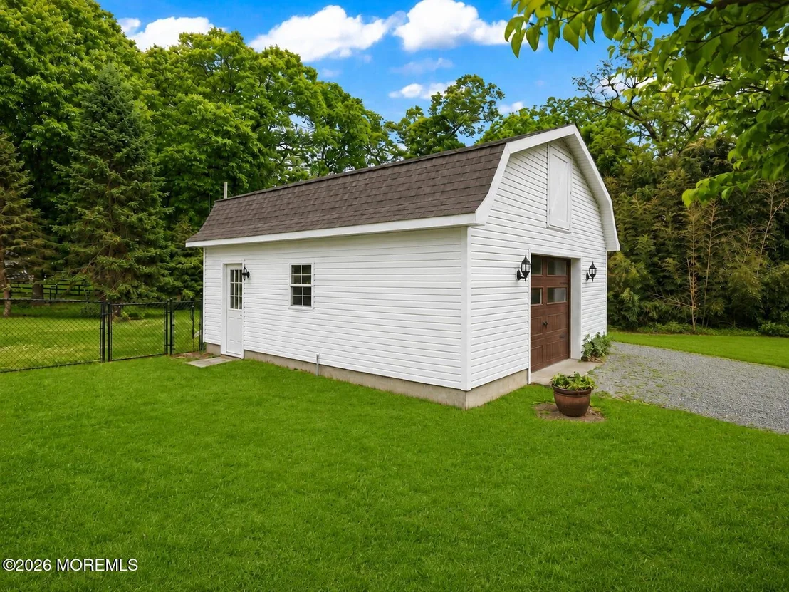 Photo of 28 Riverview Drive