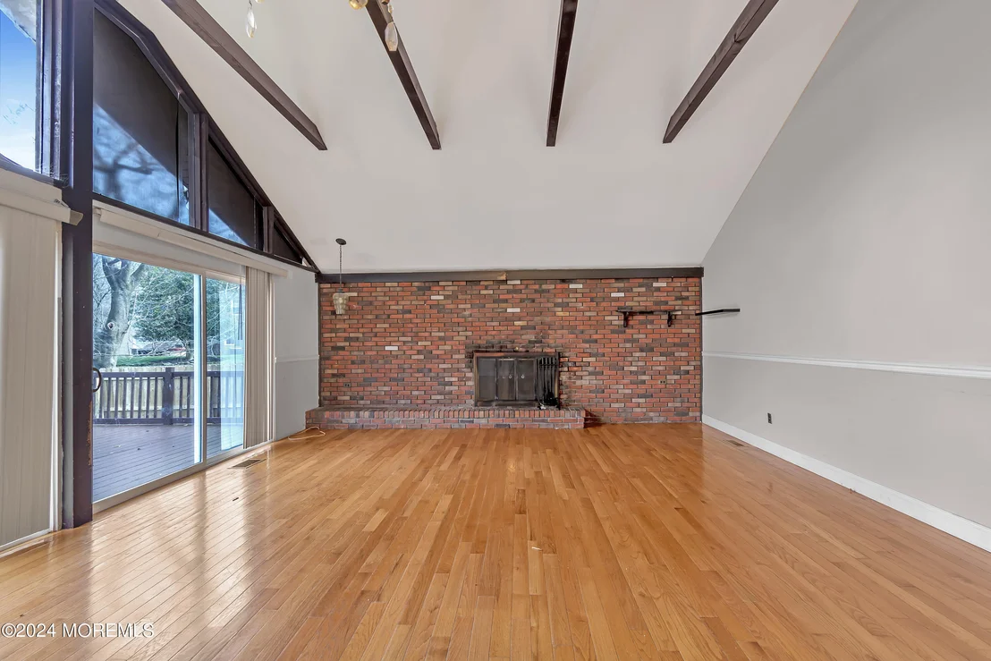 Photo of 430 Everett Road