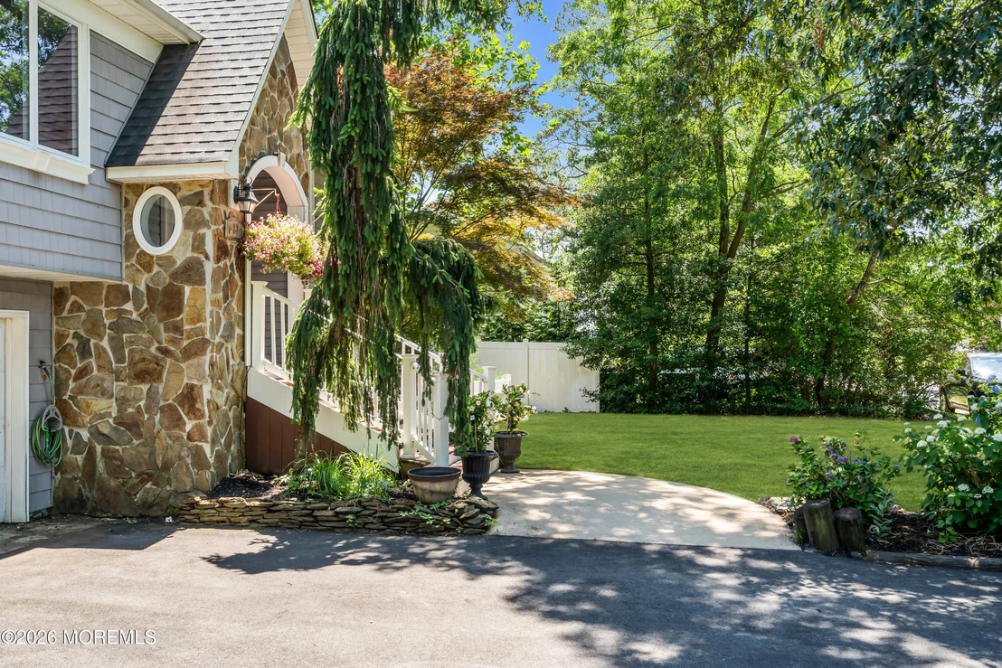 Photo of 23 Layton Avenue