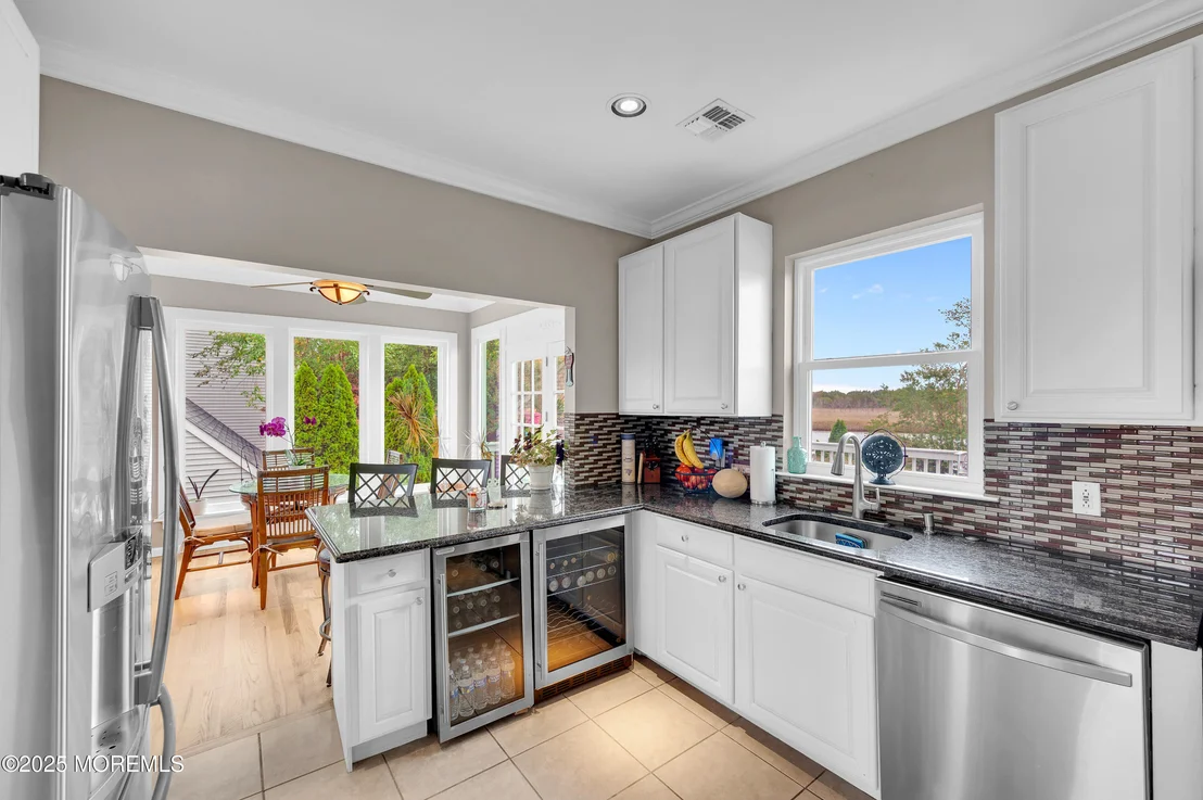 Photo of 741 S River Drive