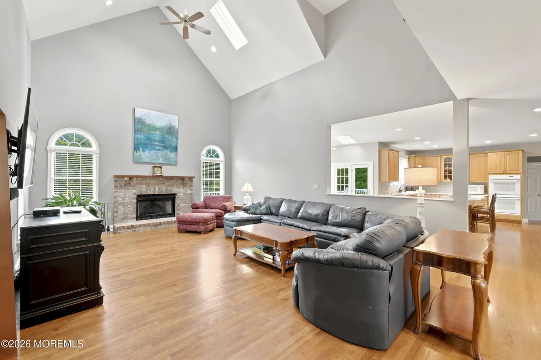 Photo of 335 Ticetown Road