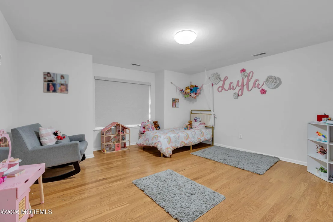 Photo of 2391 Forest Circle
