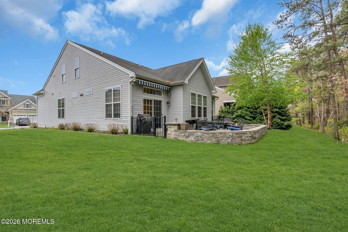 Photo of 185 Arborridge Drive