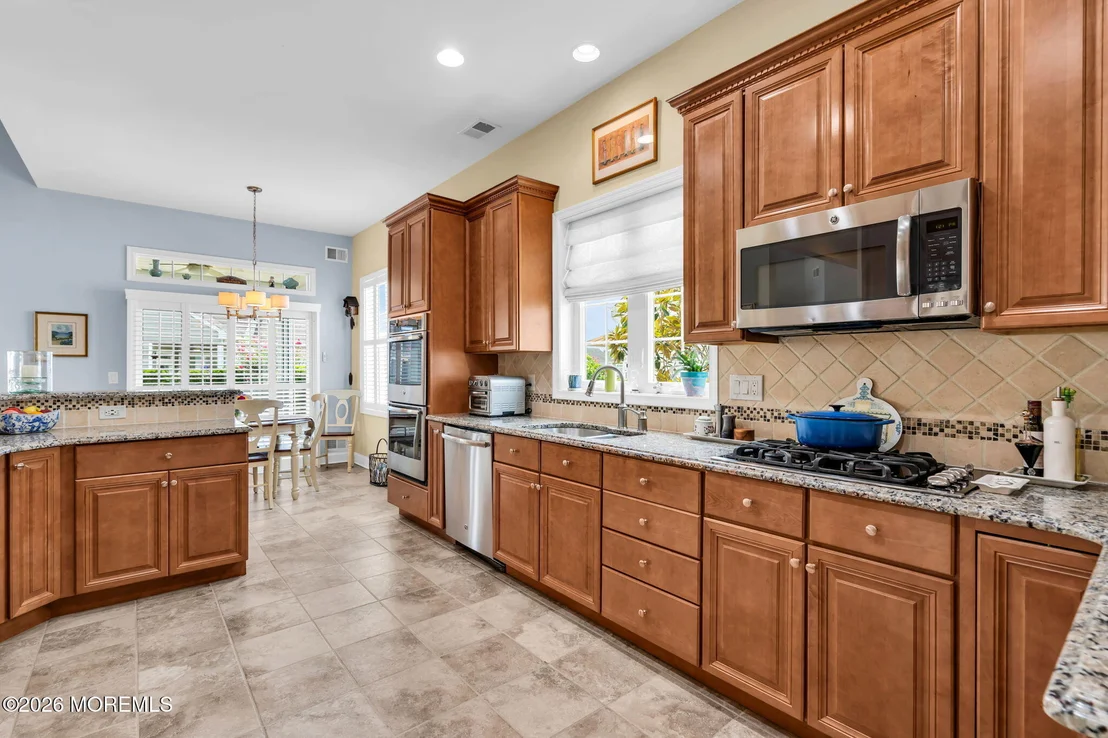 Photo of 163 Bayville Way