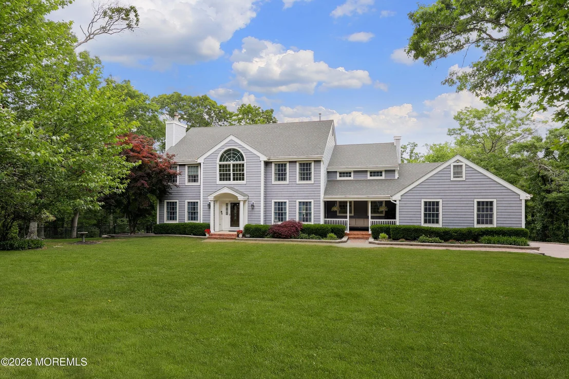 Photo of 1908 Shadowbrook Drive