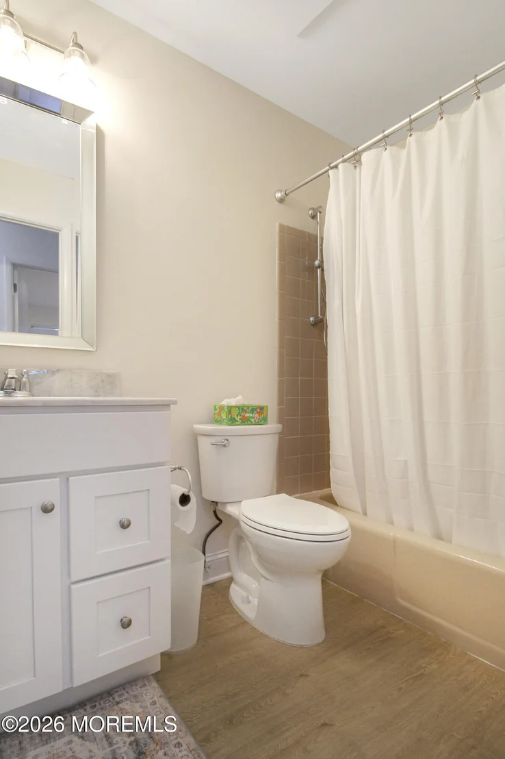 Photo of 4d Potomac Lane