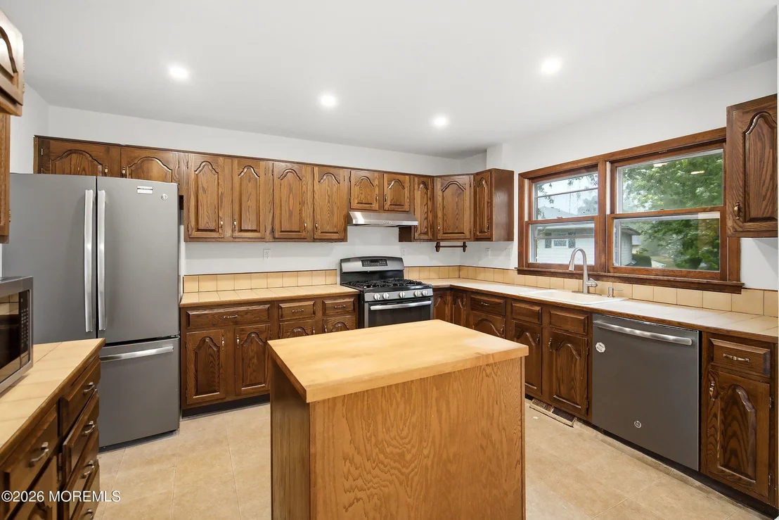Photo of 37 Daniel Drive