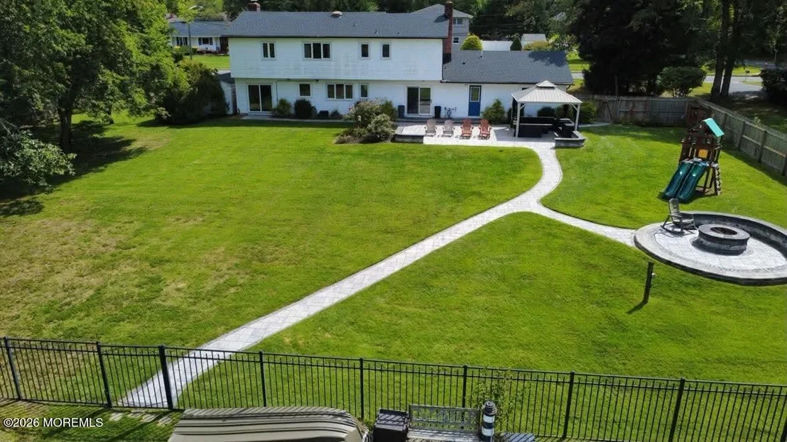 Photo of 11 Cooper Drive