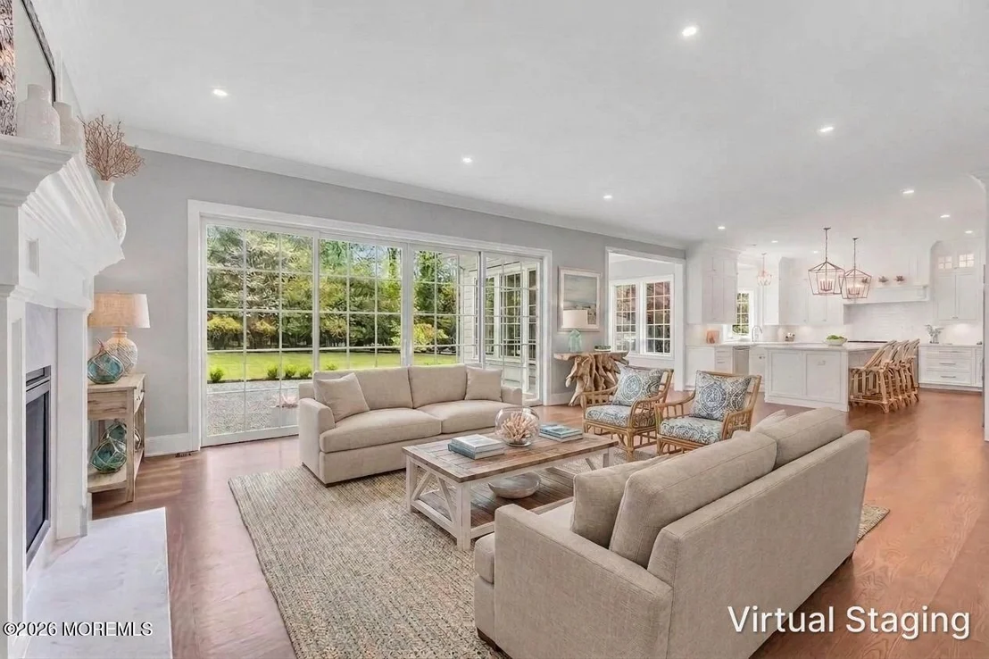 Photo of 13 Buttonwood Lane