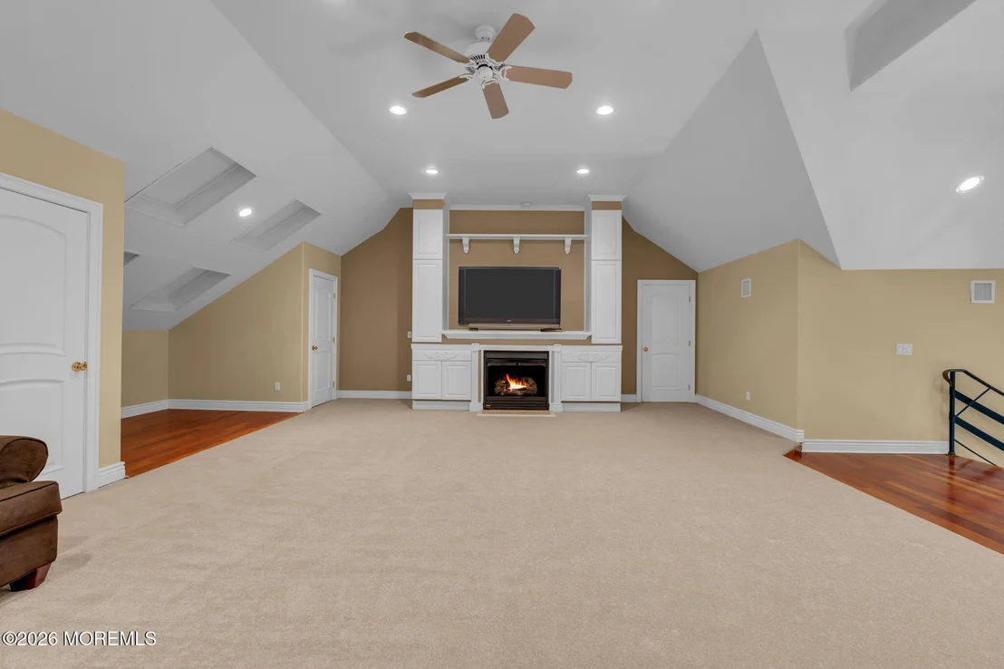 Photo of 342 Aldo Drive