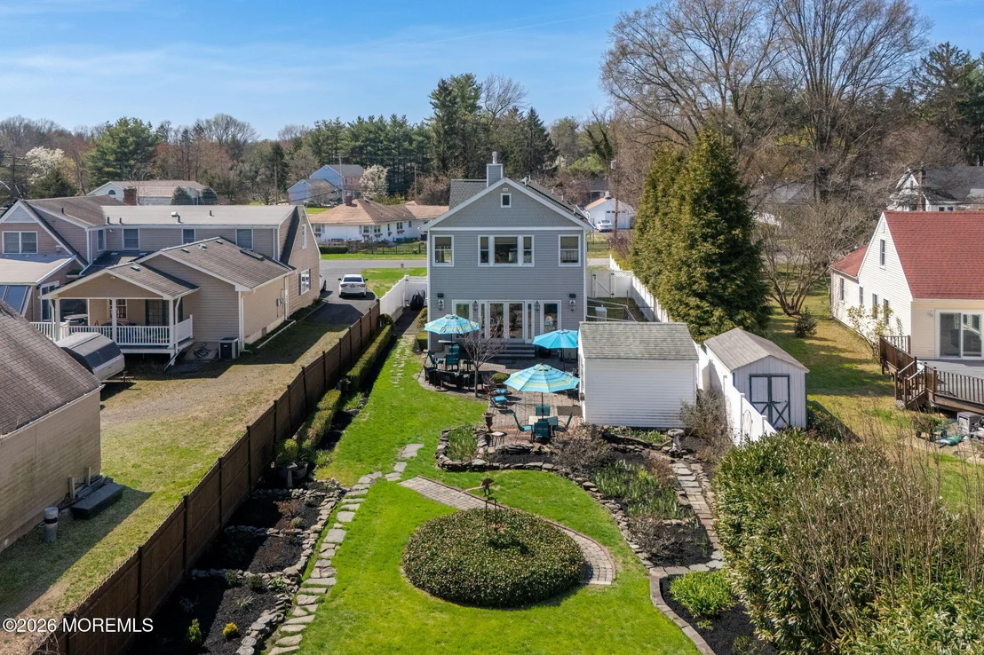 Photo of 204 Pine Place