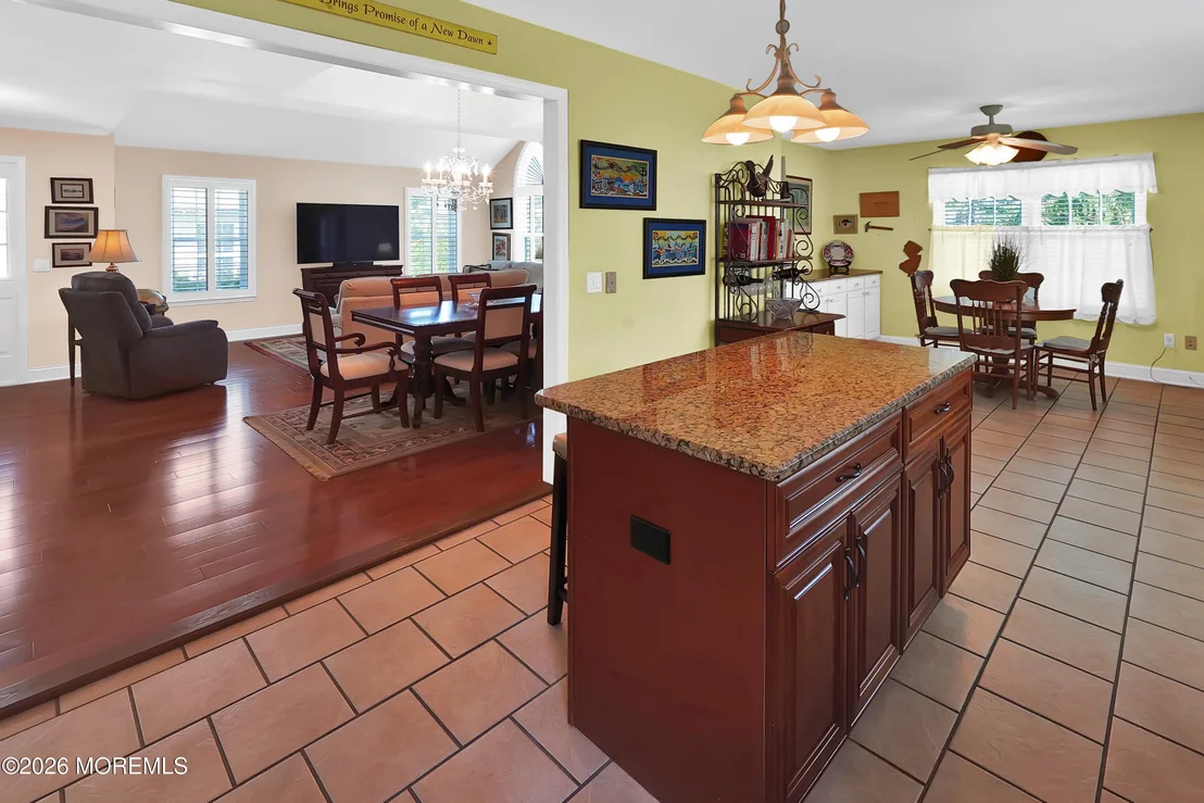 Photo of 2476 Spring Hill Drive