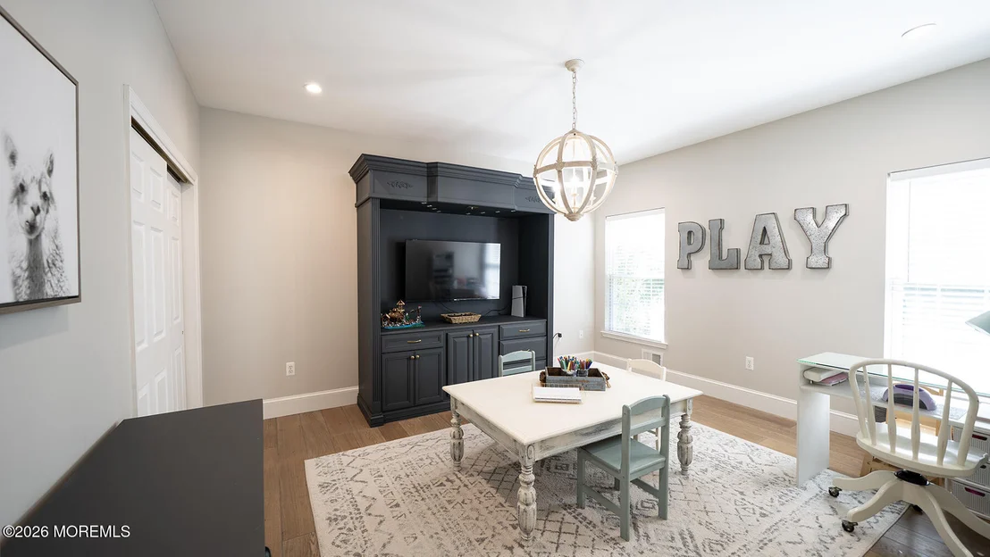 Photo of 11 Topaz Drive