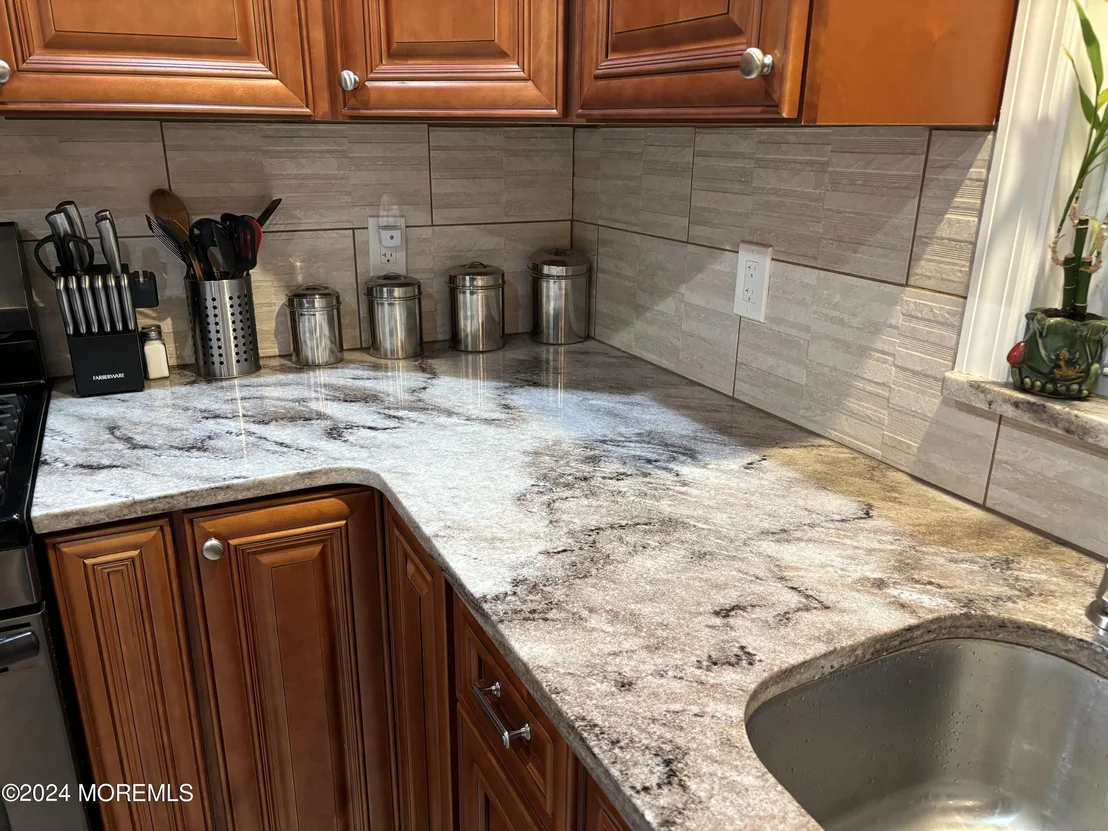Photo of 412 Lawrence Drive