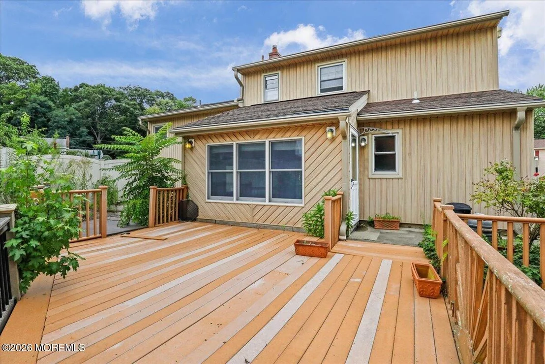 Photo of 20 Eisele Avenue