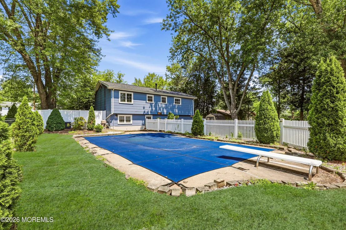 Photo of 5 Dogwood Drive