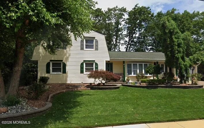Photo of 6 Meadowbrook Drive