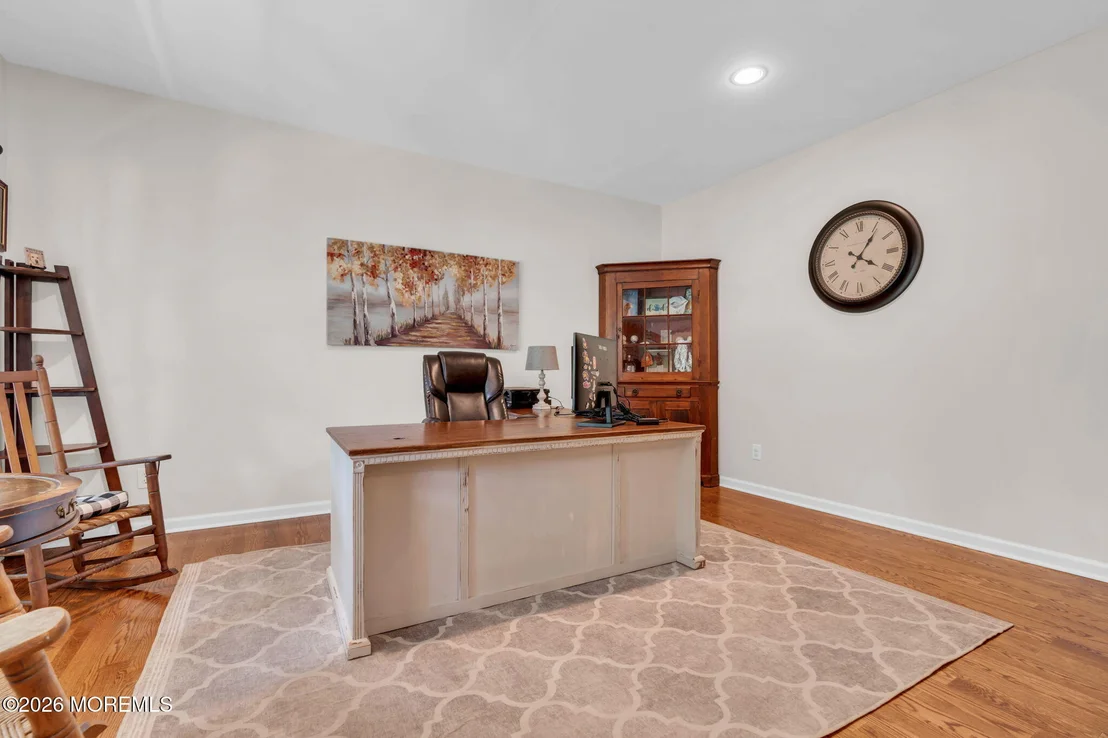 Photo of 2093 Overbrook Drive