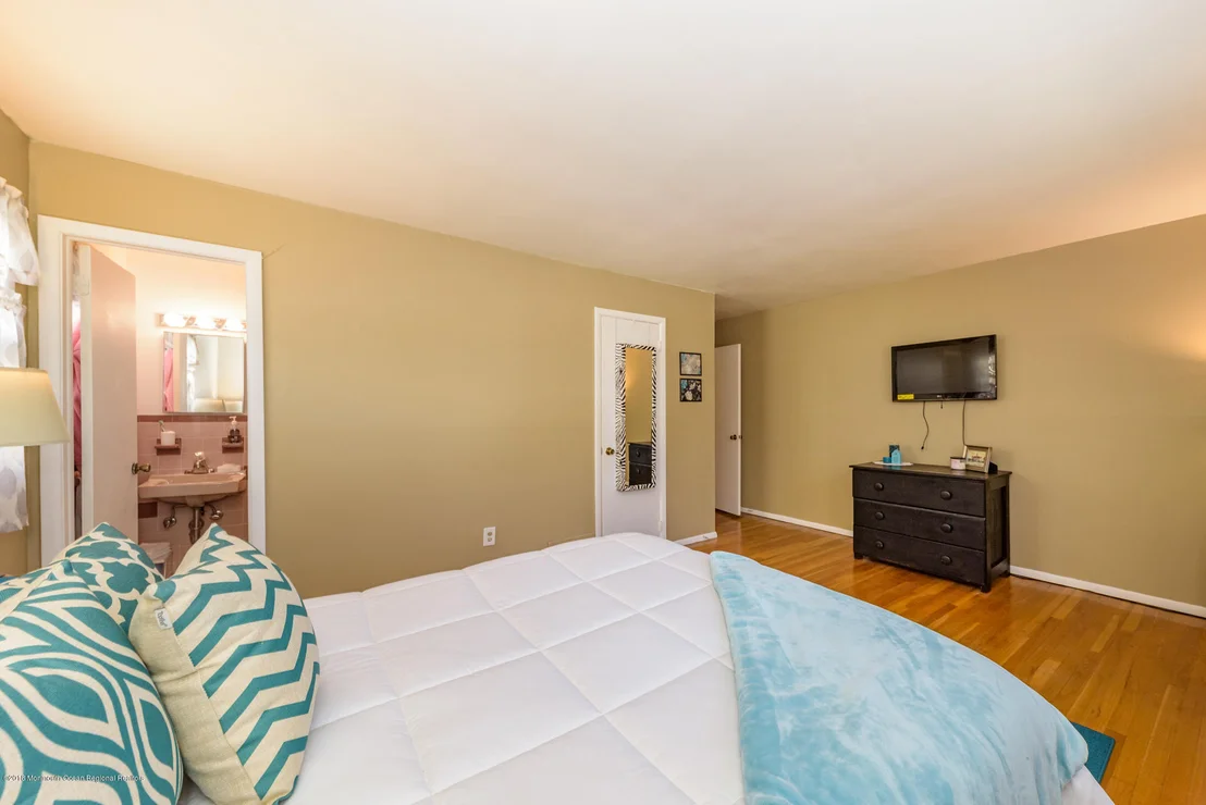Photo of 279 Birch Bark Drive