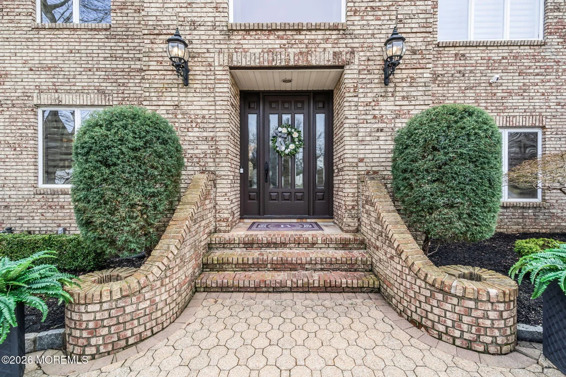 Photo of 12 Meadowview Drive