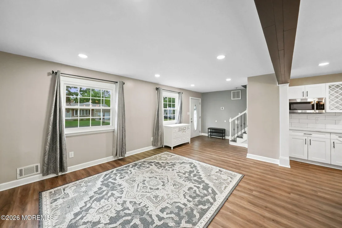 Photo of 180 18th Avenue