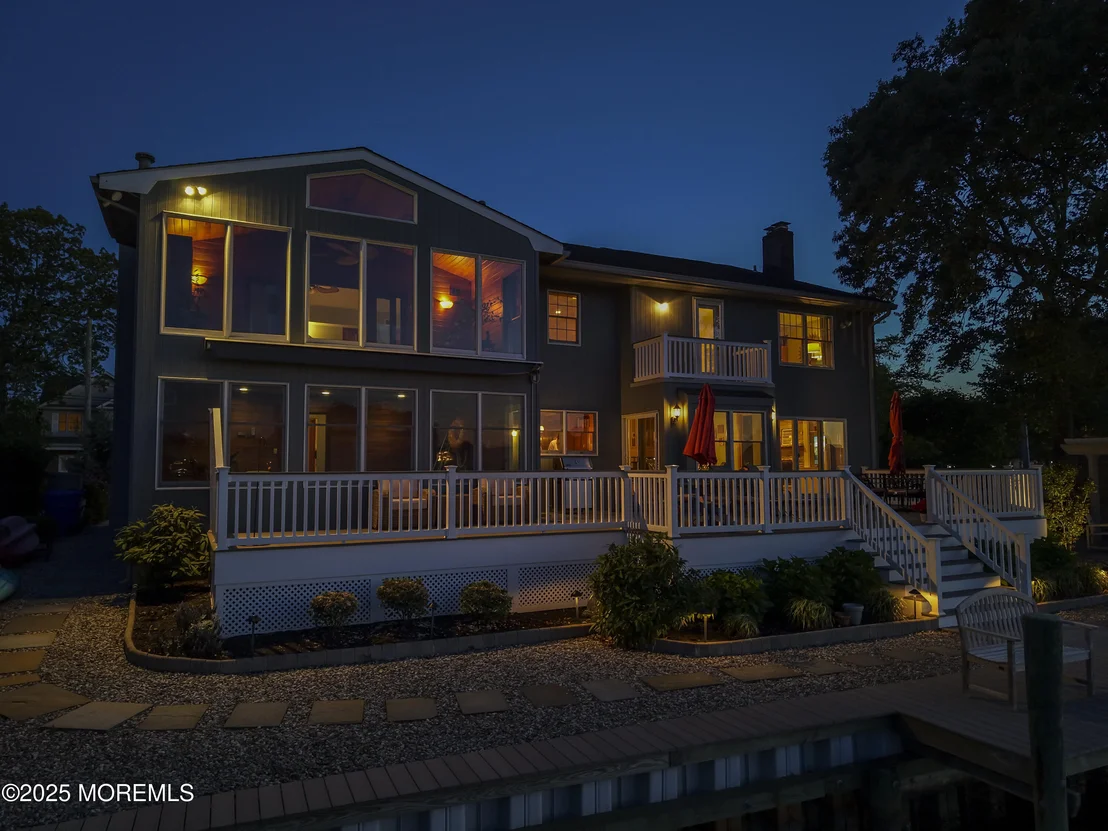 Photo of 560 Midwood Drive