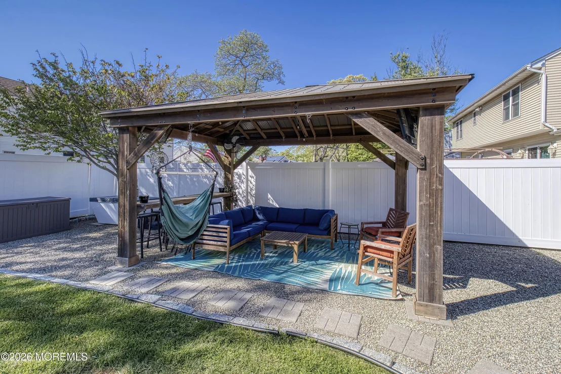 Photo of 105 Cranbury Road