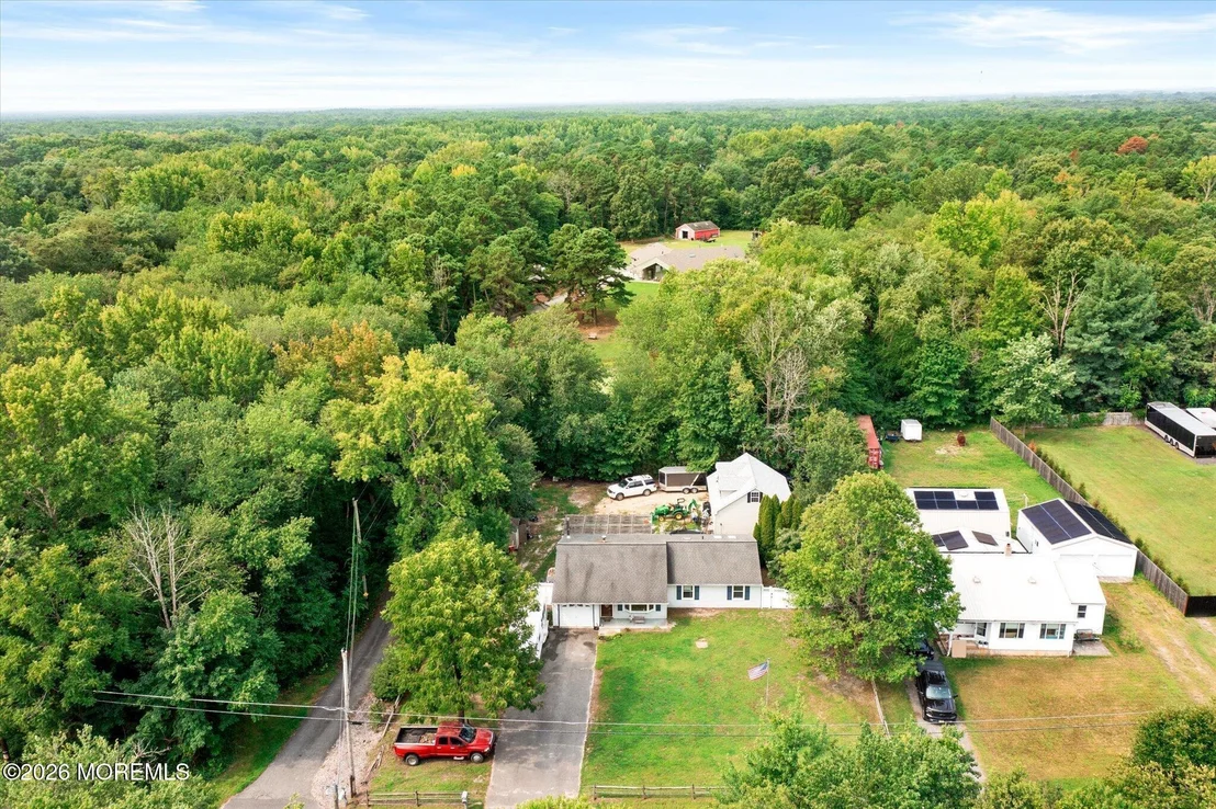 Photo of 210 Archertown Road
