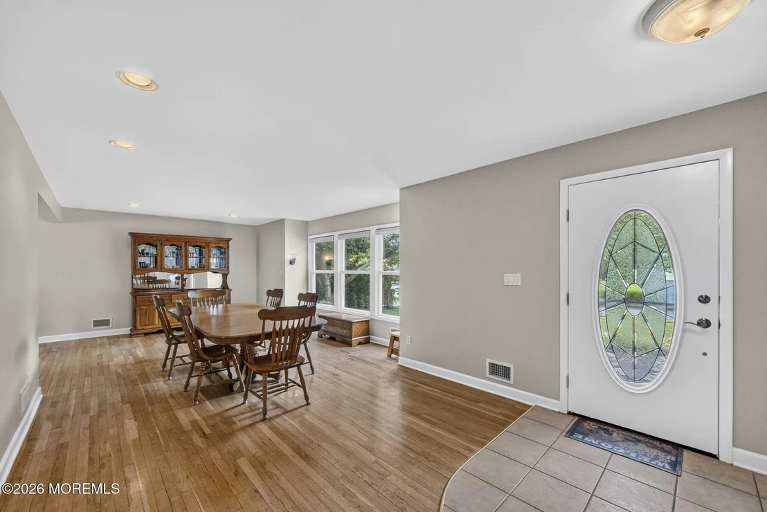 Photo of 146 Juniper Drive