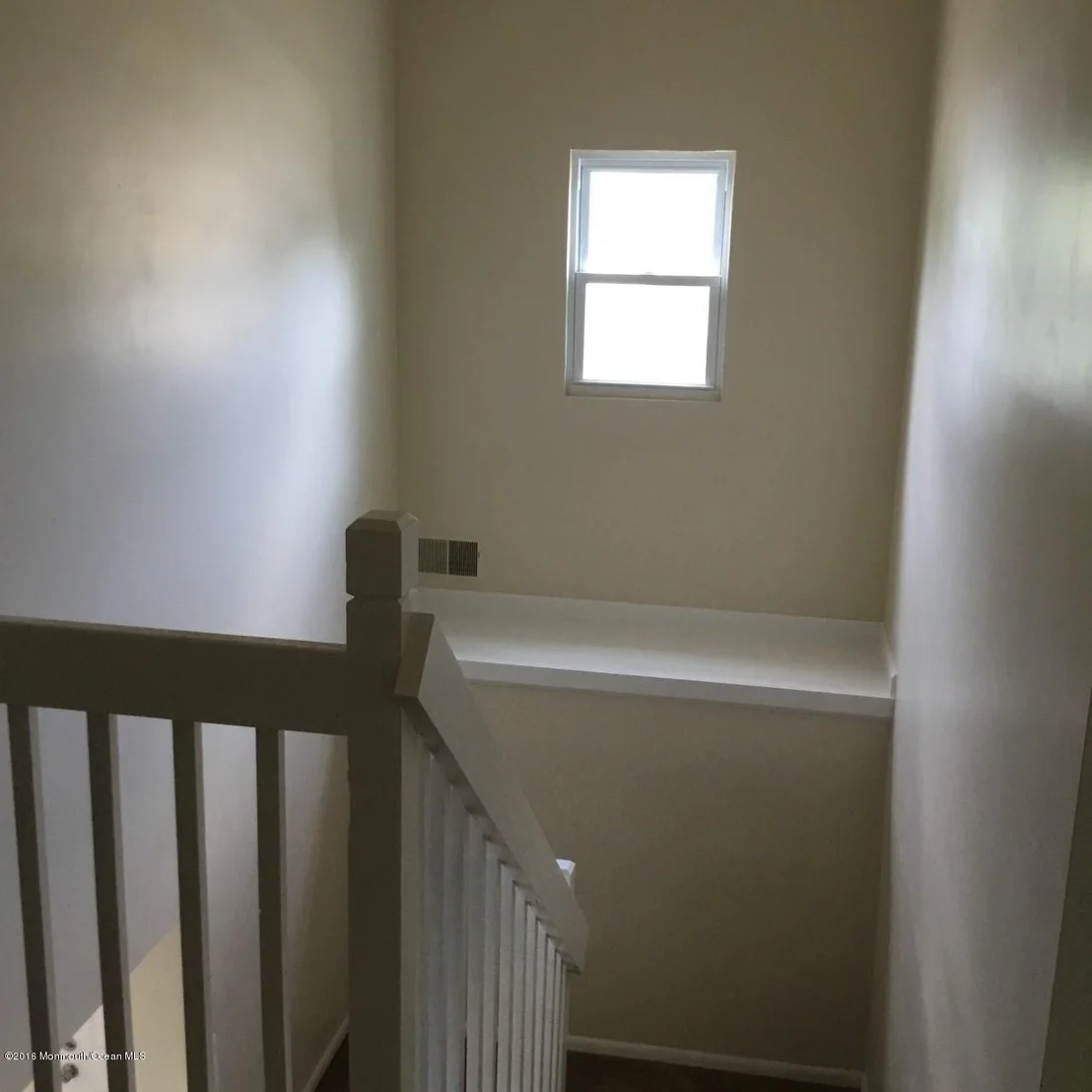 Photo of 438 Applegate Avenue