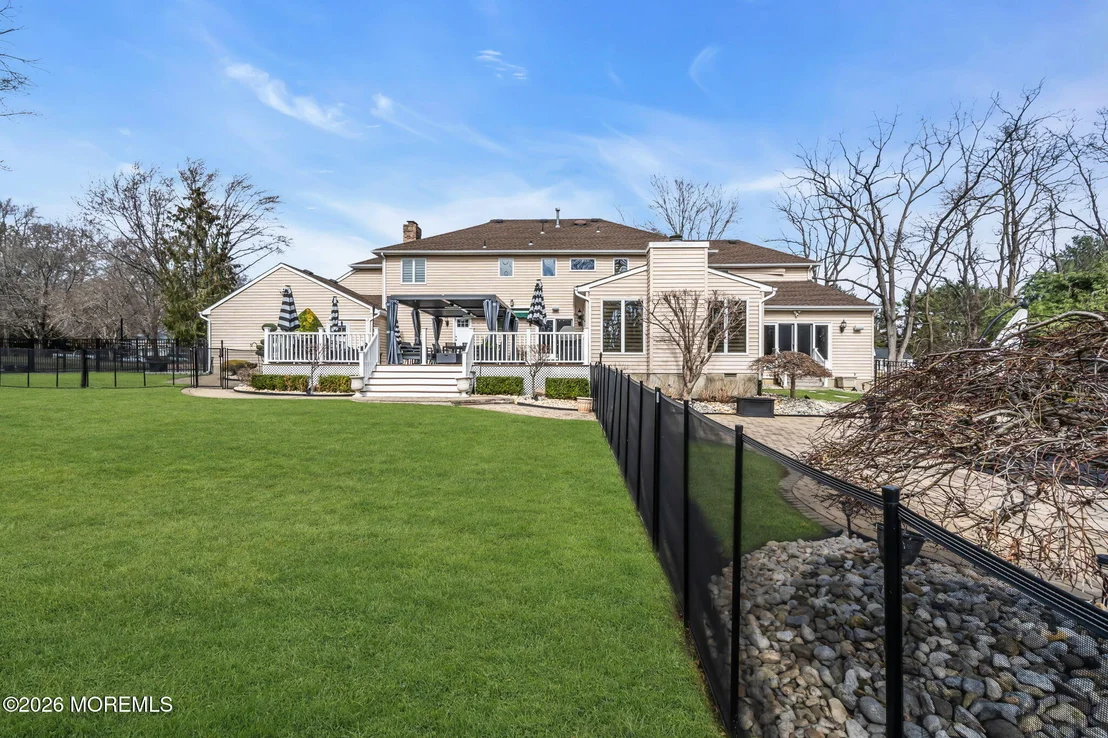 Photo of 12 Meadowview Drive