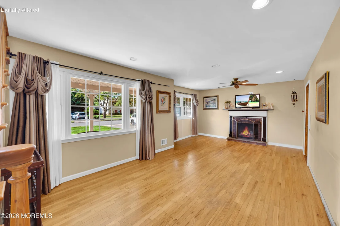 Photo of 348 Suburban Drive
