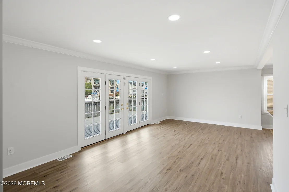 Photo of 1111 Uranus Court