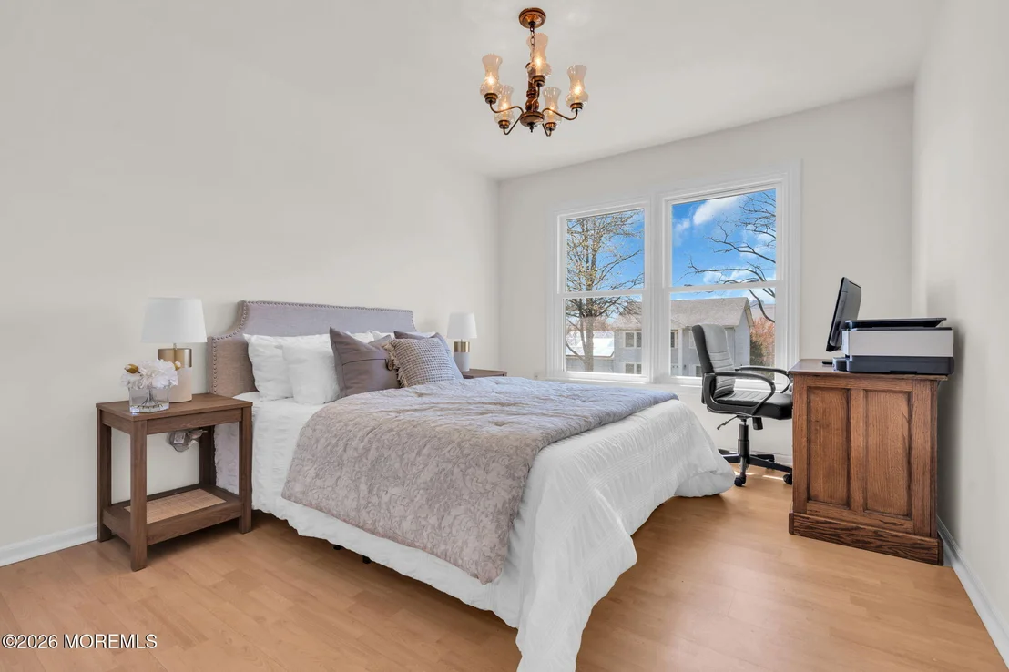 Photo of 522 Woolley Drive