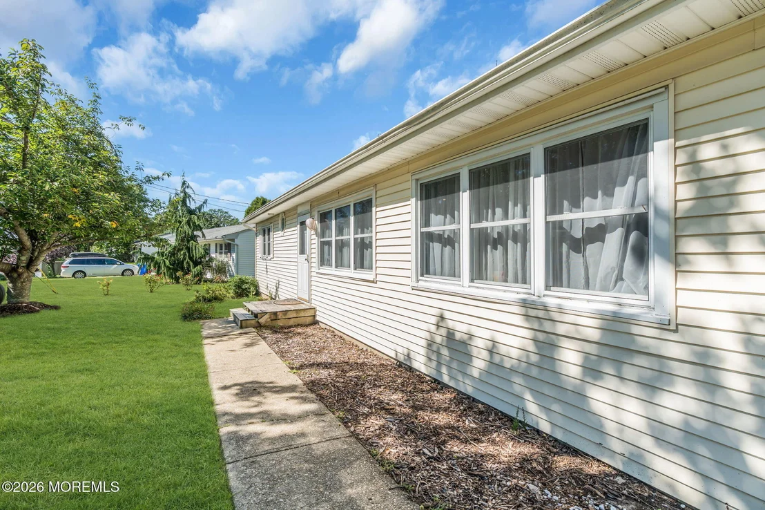 Photo of 308 Emerald Drive