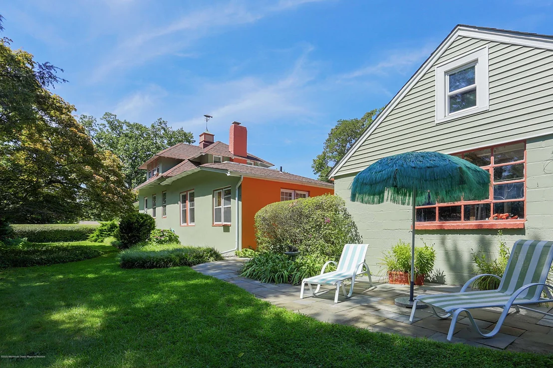 Photo of 10 Summit Avenue