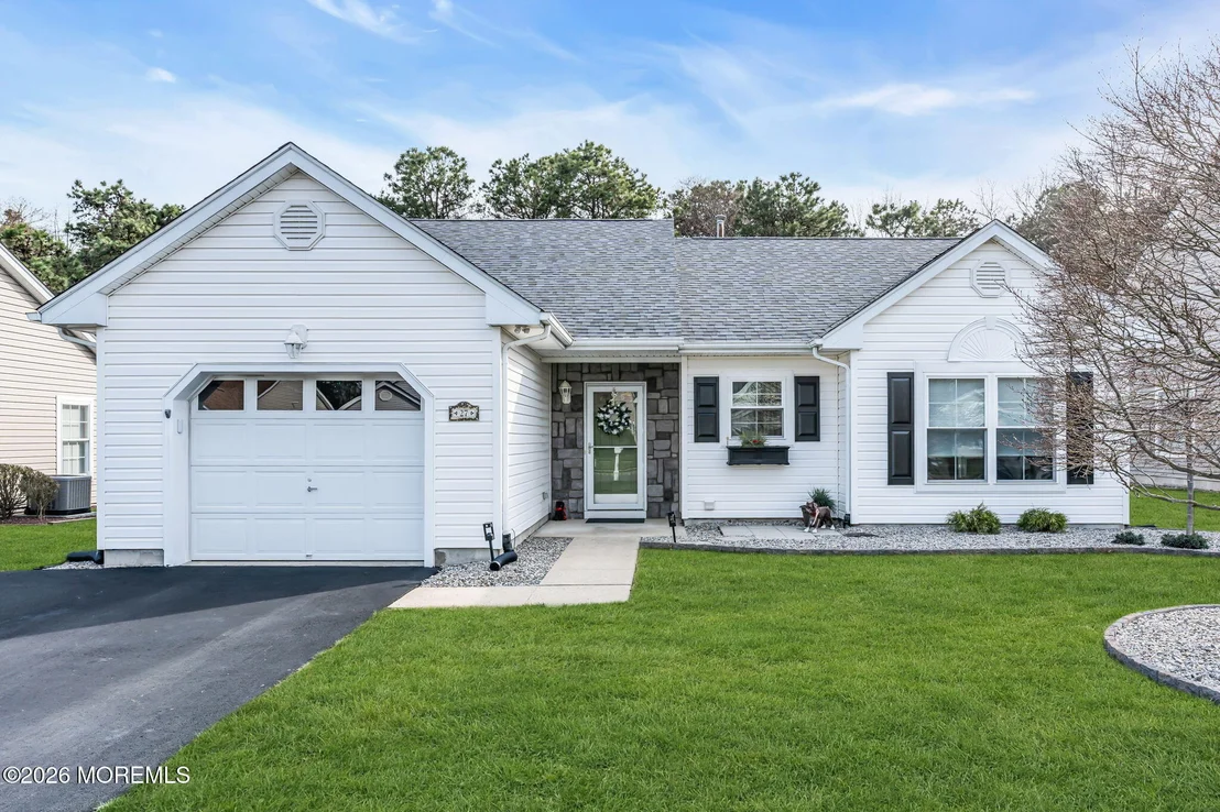 Photo of 27 Molly Lane
