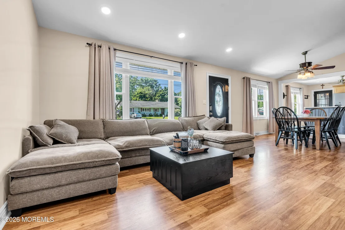 Photo of 528 Corwill Terrace