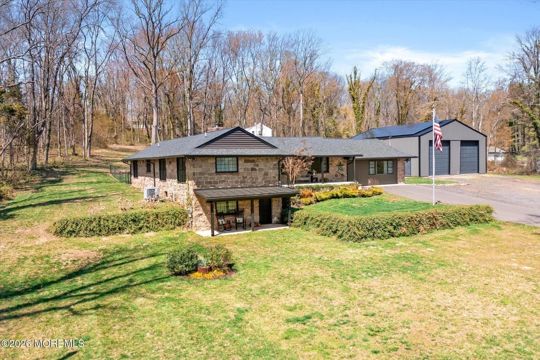 Photo of 158 Larrison Road