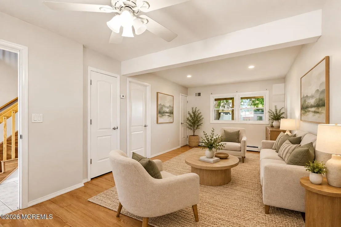 Photo of 4 Harbor View Lane