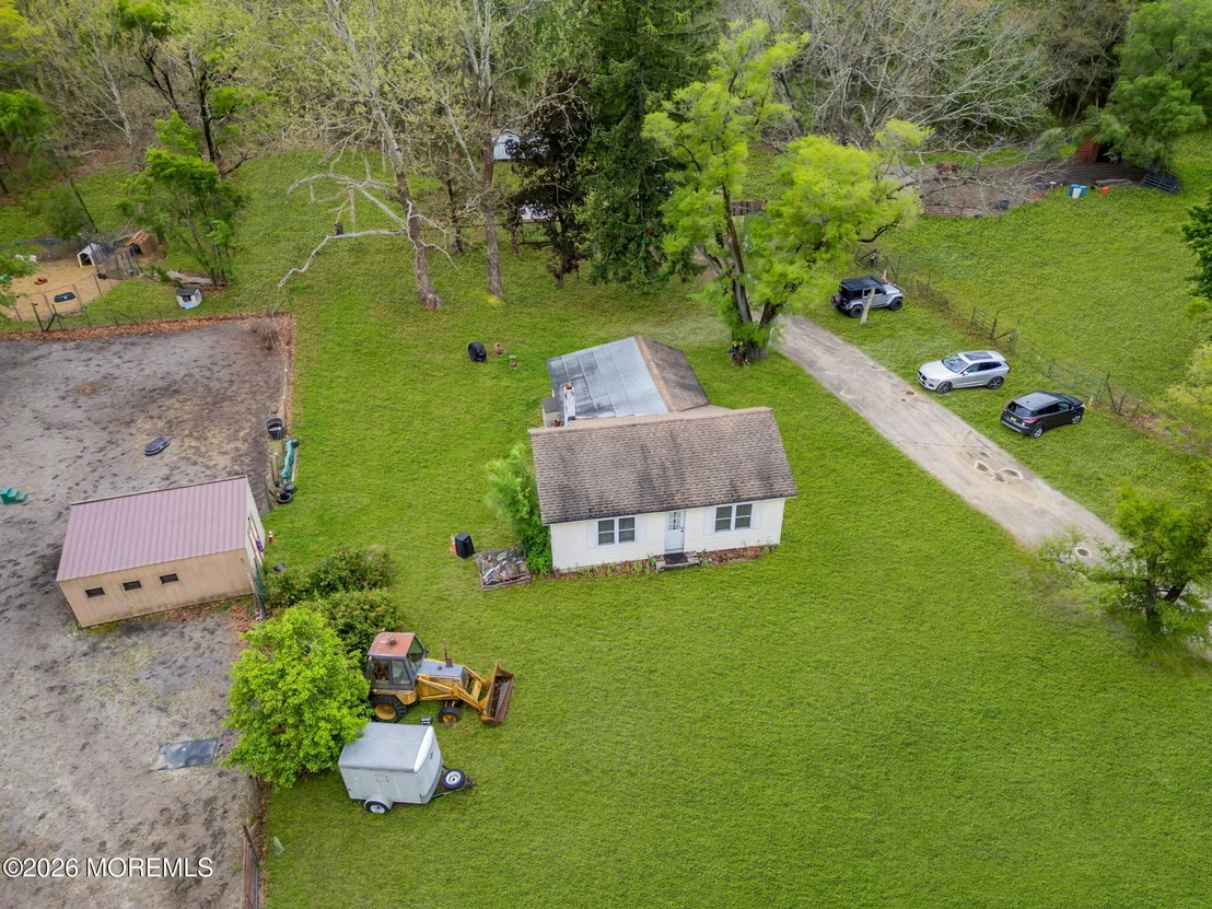 Photo of 3707 North Road
