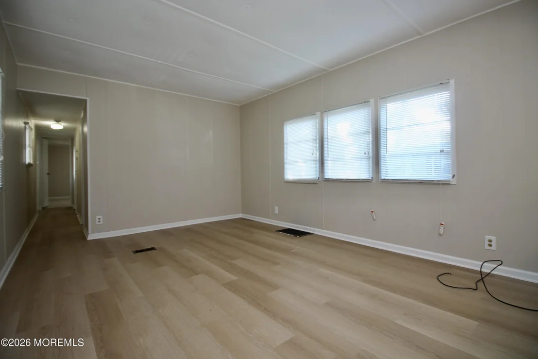 Photo of 406 Roberts Road